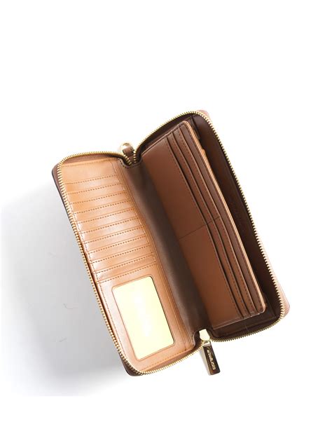 jet set travel portemonnaie michael kors|Jet Set Travel Large Leather Continental Wallet .